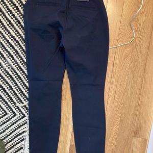 NWT gap size 2 skinny navy pants